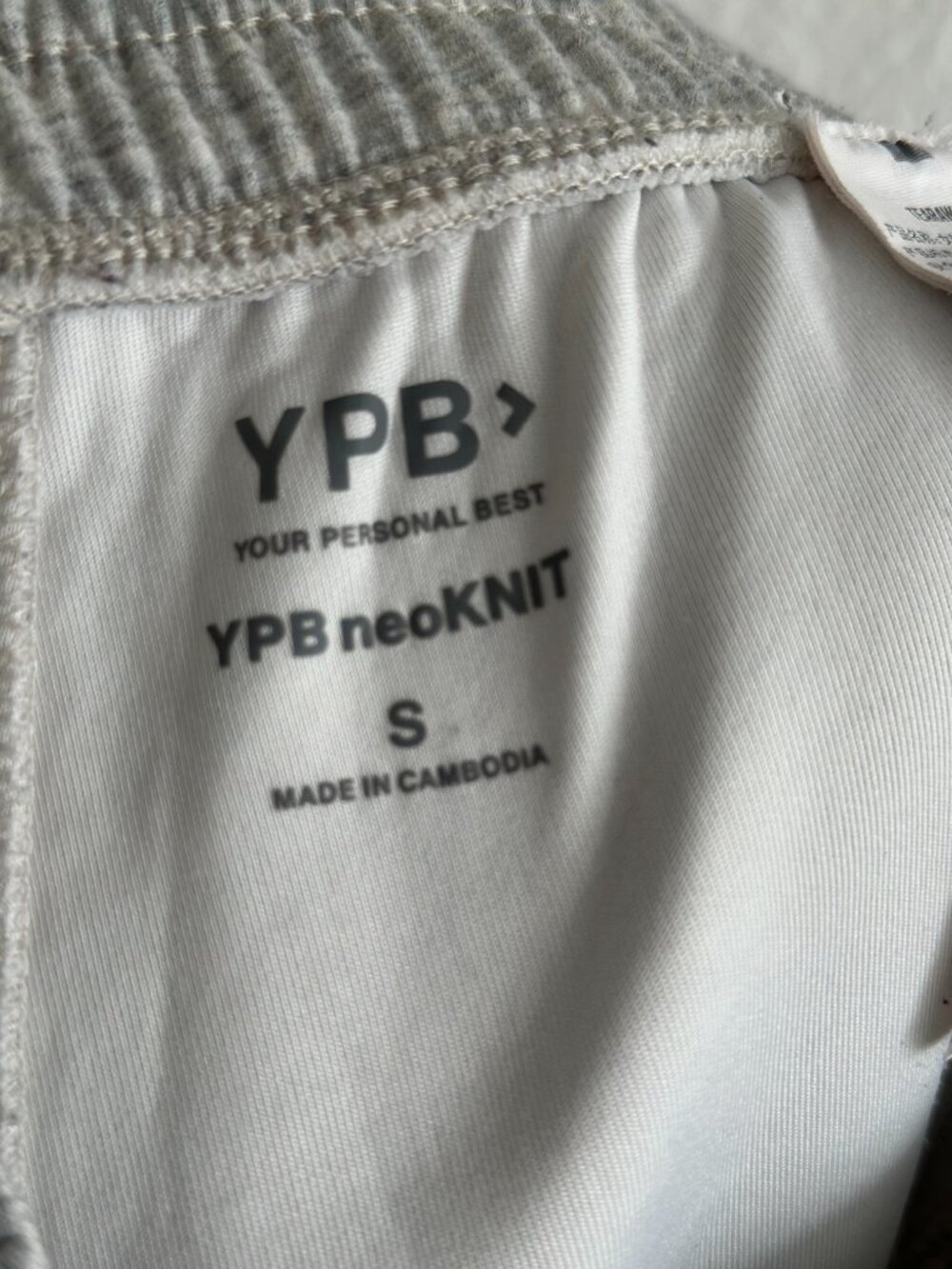 Abercrombie YPB NeoKnit Gray Joggers Small Athleisure Sweatpants Cozy Lounge - Picture 7 of 8